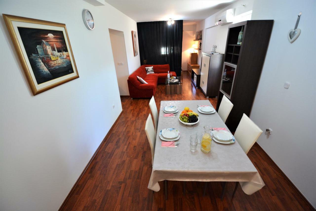 Apartment Korina Zadar Bagian luar foto