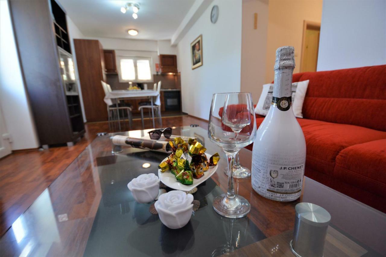 Apartment Korina Zadar Bagian luar foto